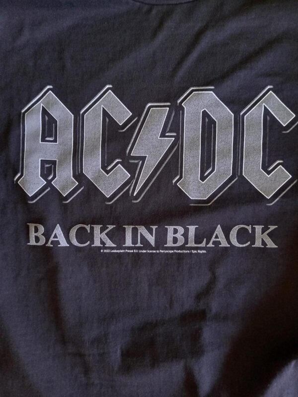 AC/DC Back in Black T-Paita