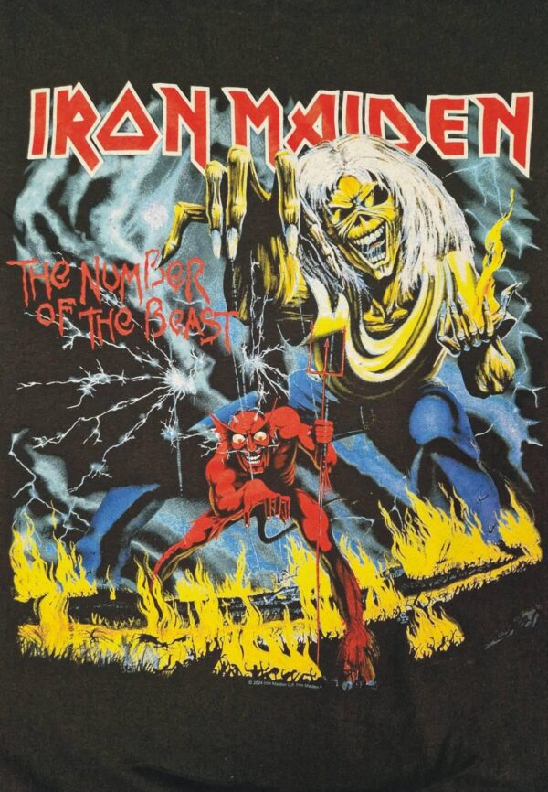 Iron Maiden Number of the beast T-Paita